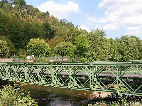 貝雷橋